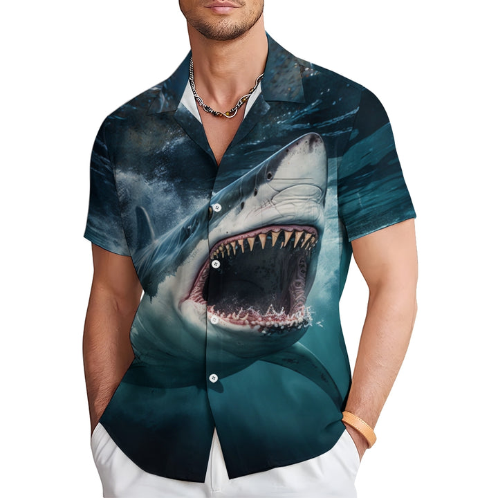 Chemise hawaïenne de vacances à imprimé requin peint pour homme