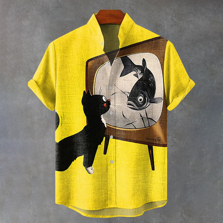 Black Cats and Fish On TV Vintage Print Casual Shirt